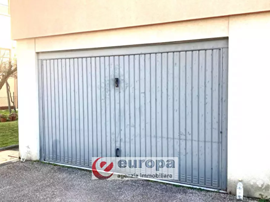 Immagine 22 di Appartamento in vendita  in Via Col d'Echele n. 15 a Vicenza