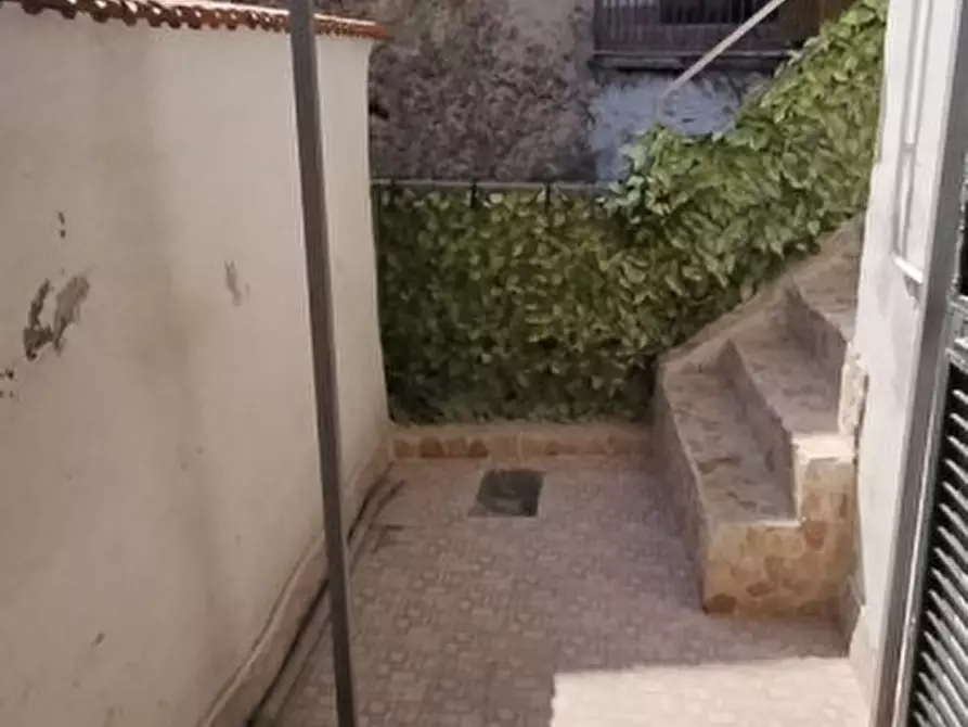 Immagine 7 di Appartamento in vendita  in Via salita Miradois,34 a Napoli