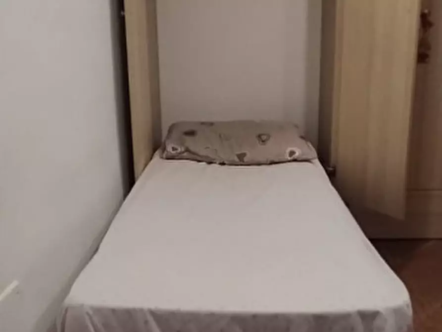 Immagine 11 di Appartamento in vendita  in Via salita Miradois,34 a Napoli