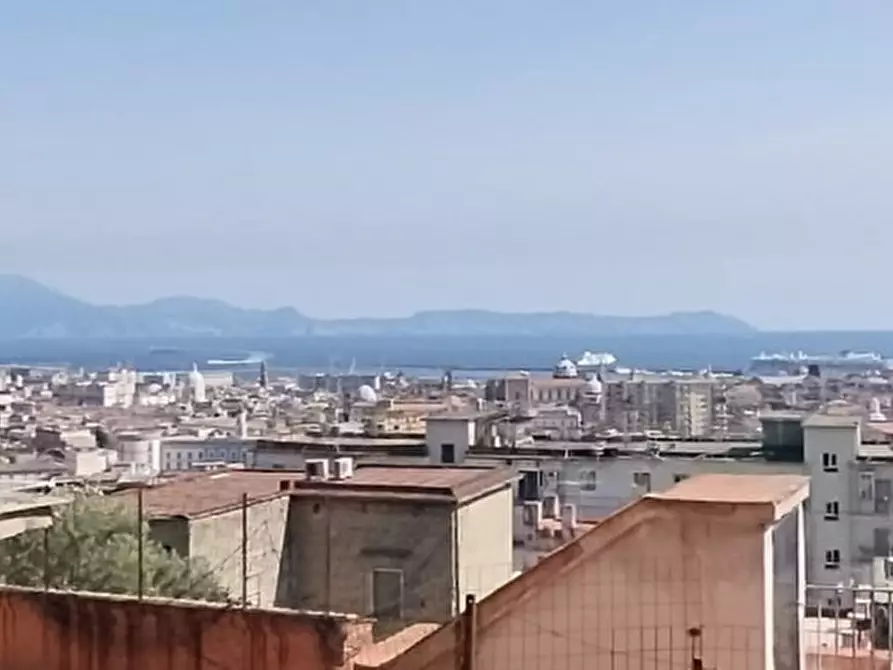 Immagine 15 di Appartamento in vendita  in Via salita Miradois,34 a Napoli