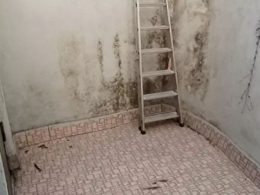 Immagine 16 di Appartamento in vendita  in Via salita Miradois,34 a Napoli