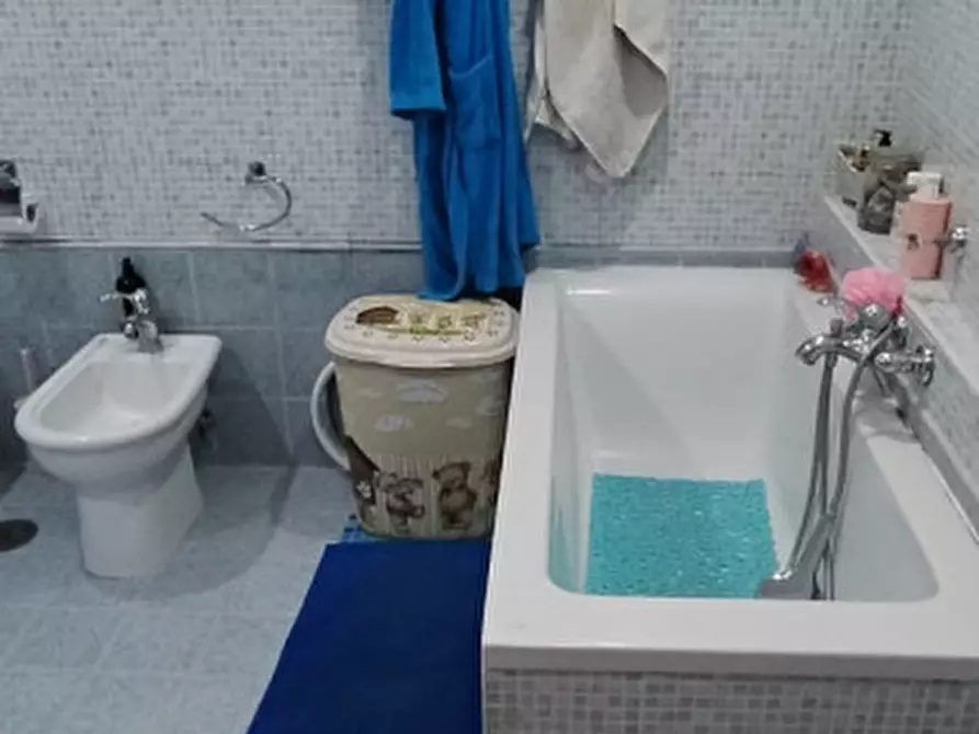 Immagine 26 di Appartamento in vendita  in Via salita Miradois,34 a Napoli