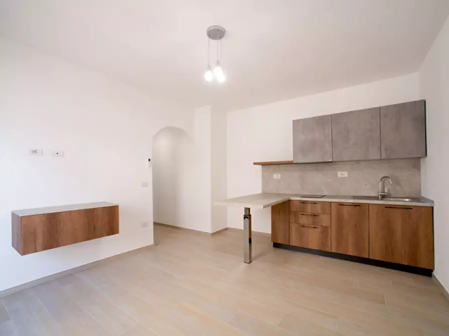 Immagine 3 di Appartamento in vendita  in via nazionale 274 a Orosei