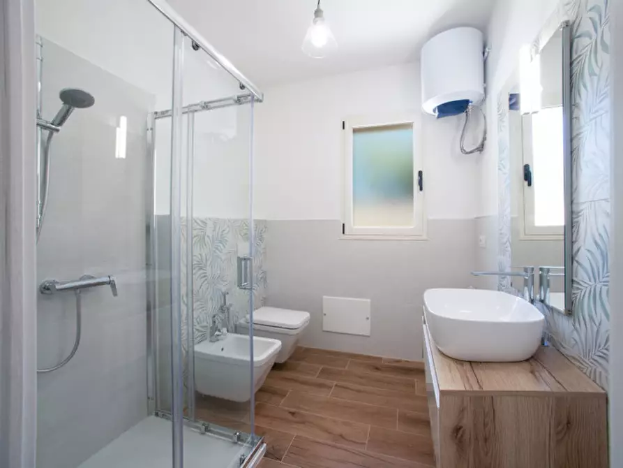 Immagine 9 di Appartamento in vendita  in via nazionale 274 a Orosei