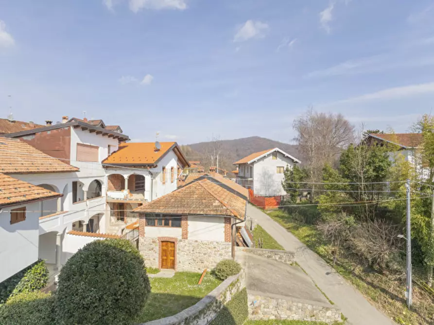 Immagine 13 di Appartamento in vendita  in localita mascherana a Cellio Con Breia