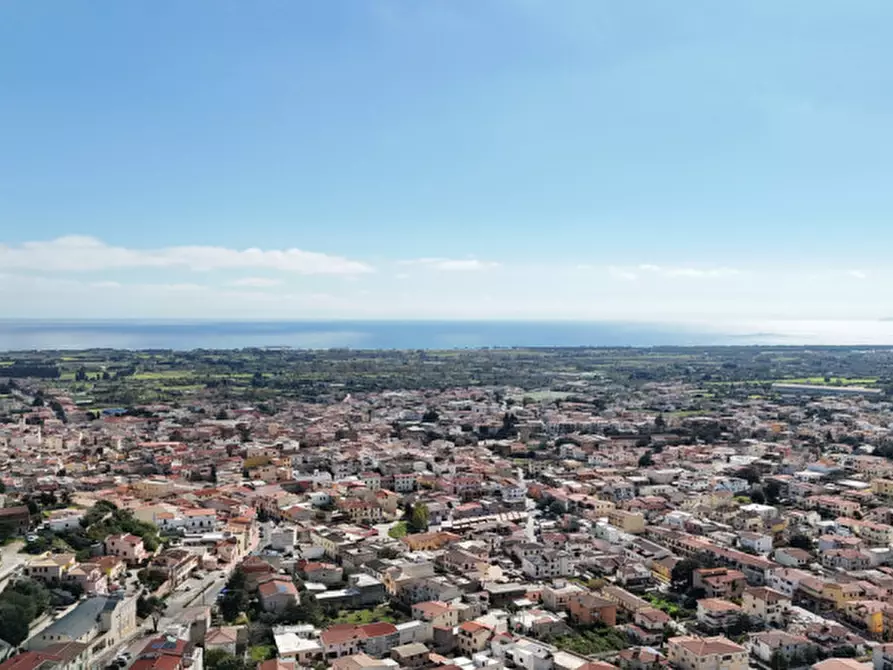 Immagine 15 di Appartamento in vendita  in Via Nazionale a Orosei