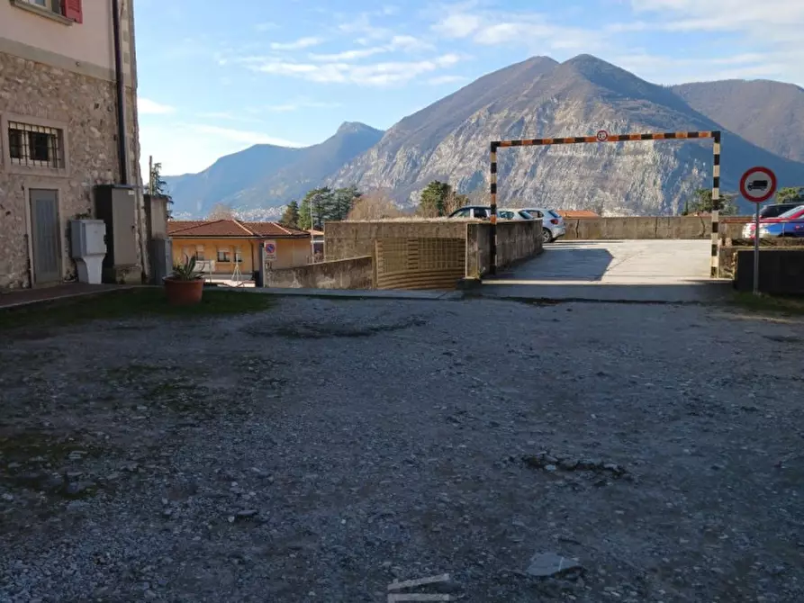 Immagine 27 di Appartamento in vendita  in via san pietro pilzone a Iseo