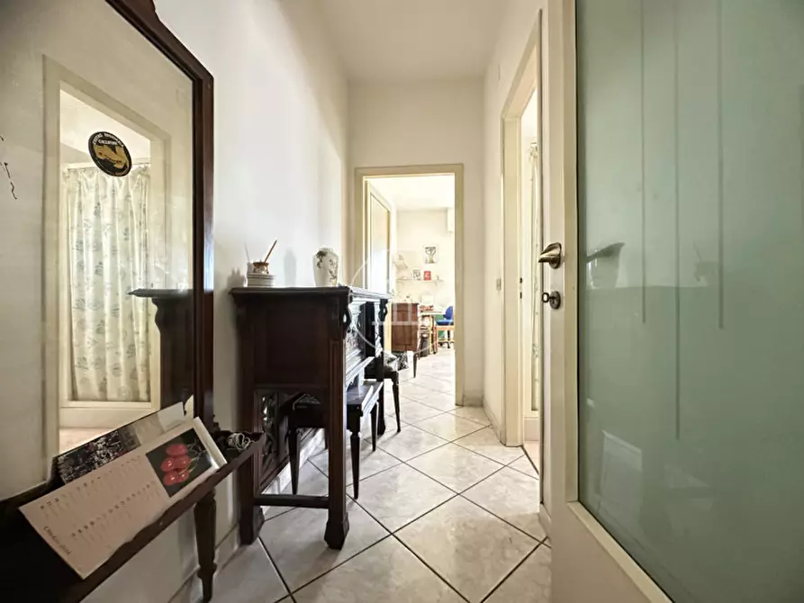 Immagine 11 di Appartamento in vendita  in Via Luigi Cherubini 5 a Sesto Fiorentino