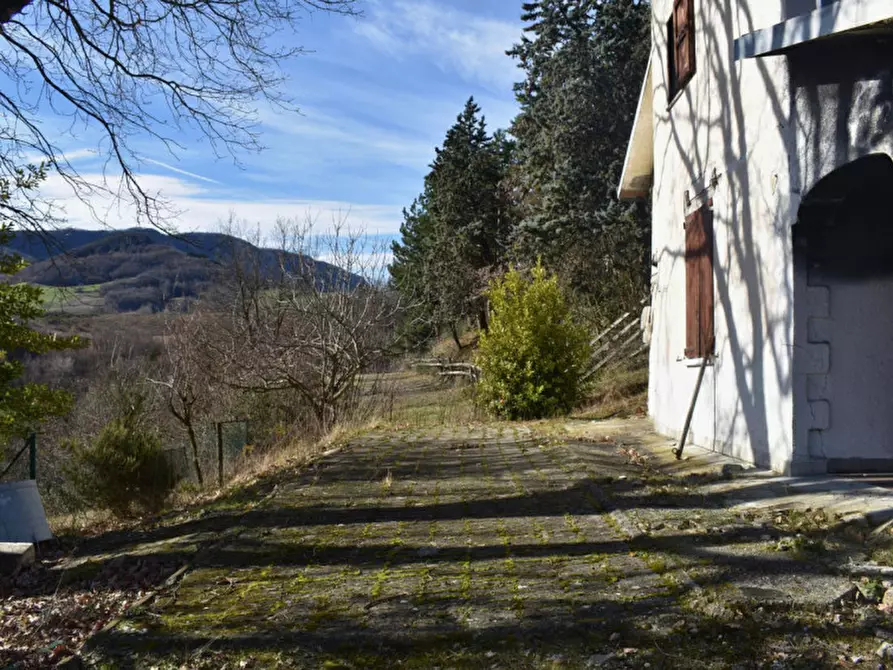 Immagine 4 di Casa indipendente in vendita  in strada le Mole a Neviano Degli Arduini