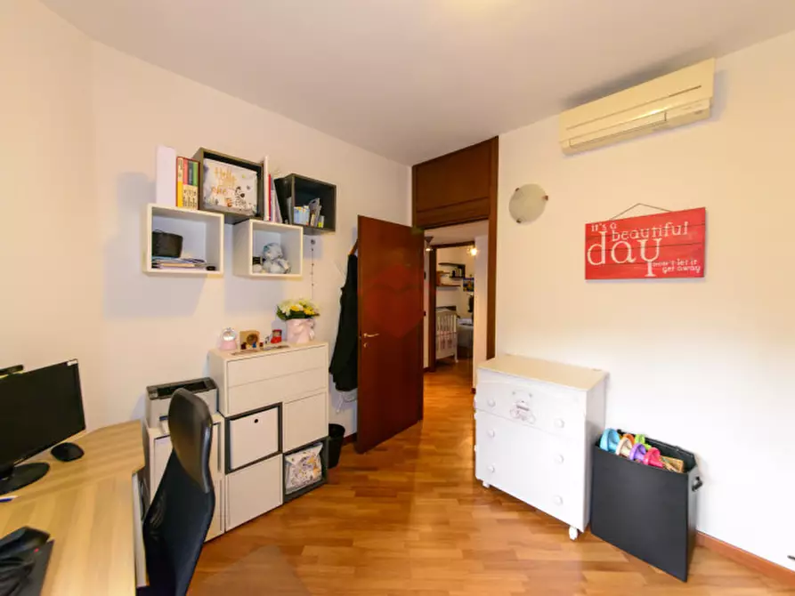 Immagine 20 di Appartamento in vendita  in Via Giacomo Leopardi 109 a Sesto San Giovanni