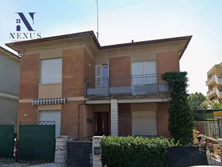 Immagine 2 di Appartamento in vendita  in Via Carlo Pisacane n.94 a Fano