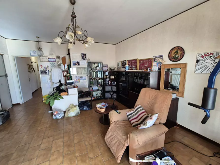 Immagine 4 di Appartamento in vendita  in Via Negri a Savona