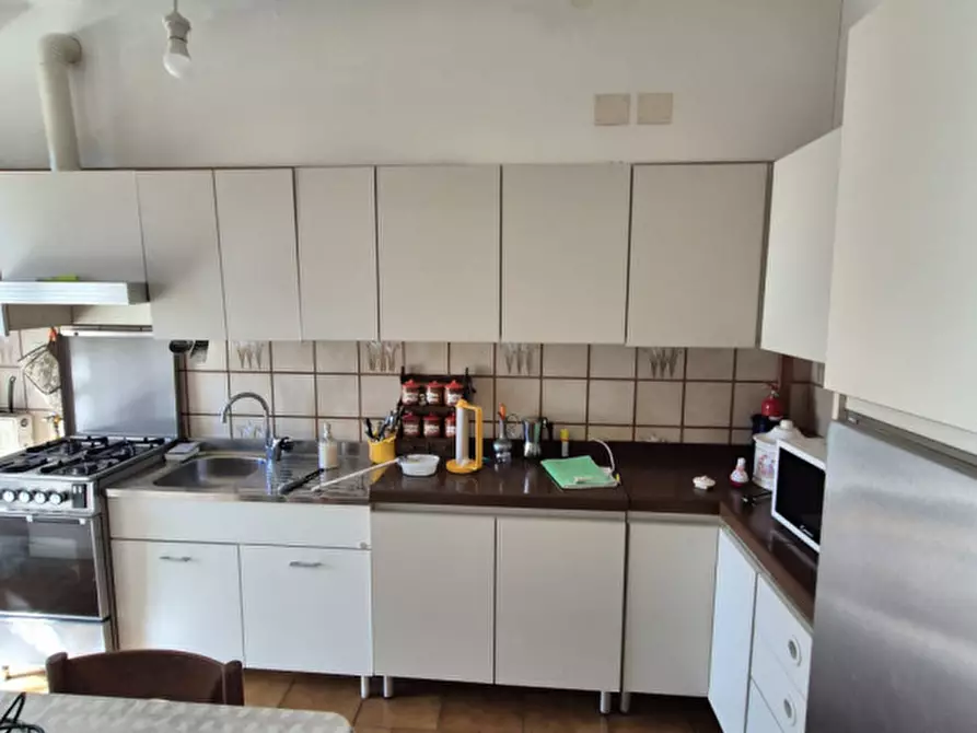 Immagine 5 di Appartamento in vendita  in Via Negri a Savona