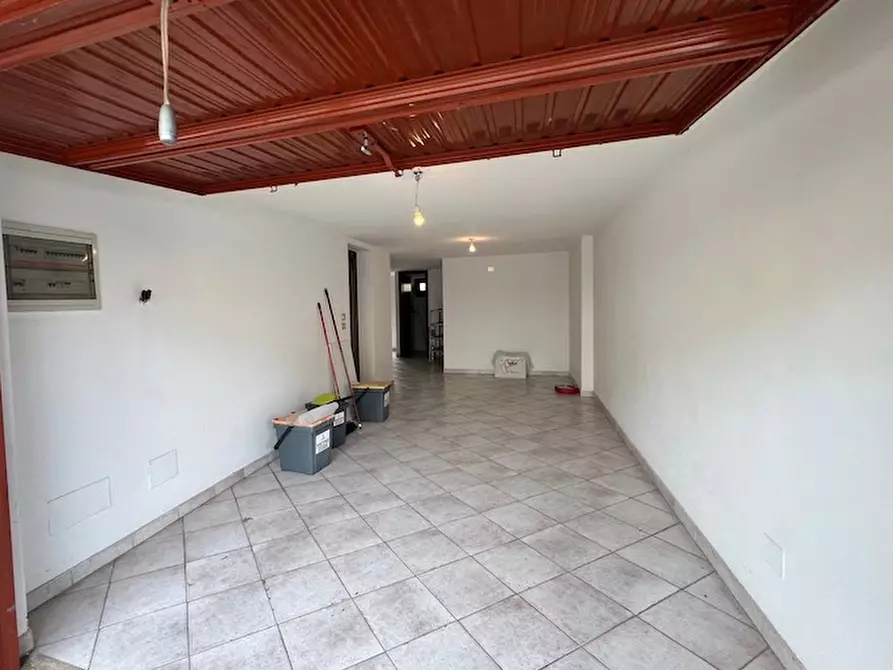 Immagine 19 di Appartamento in vendita  a Pontelongo