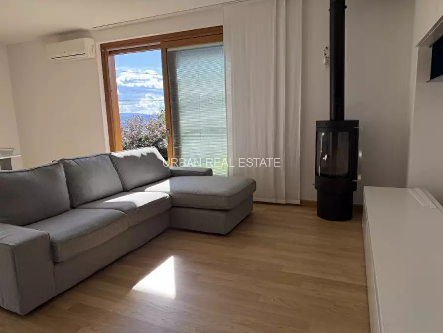 Immagine 3 di Villa in affitto  in Scala Santa 133/1 a Trieste