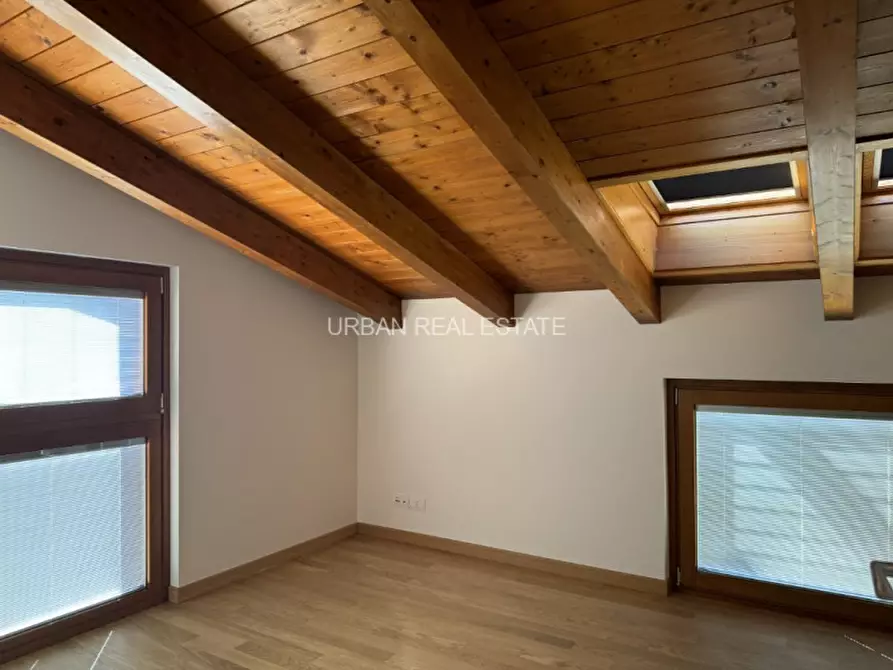 Immagine 19 di Villa in affitto  in Scala Santa 133/1 a Trieste