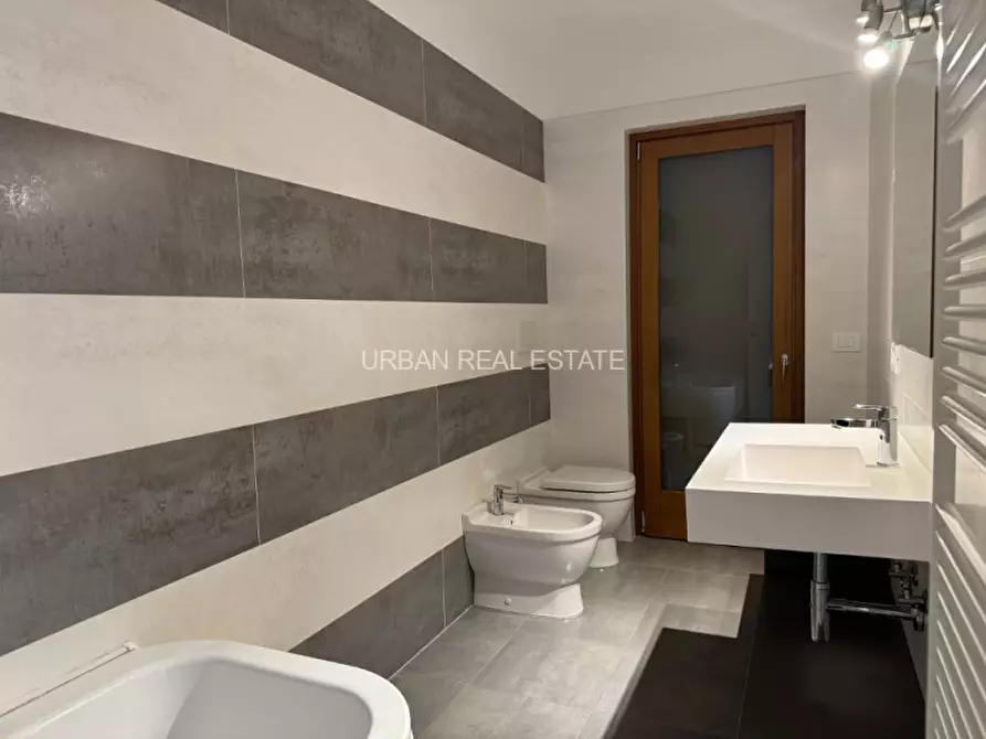 Immagine 23 di Villa in affitto  in Scala Santa 133/1 a Trieste