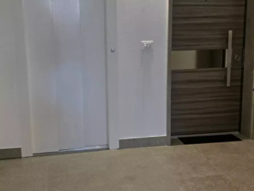 Immagine 13 di Appartamento in vendita  in Colà di Lazise a Lazise