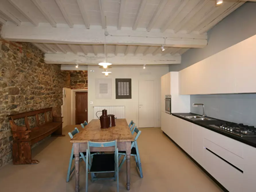 Immagine 1 di Appartamento in vendita  a Lucignano