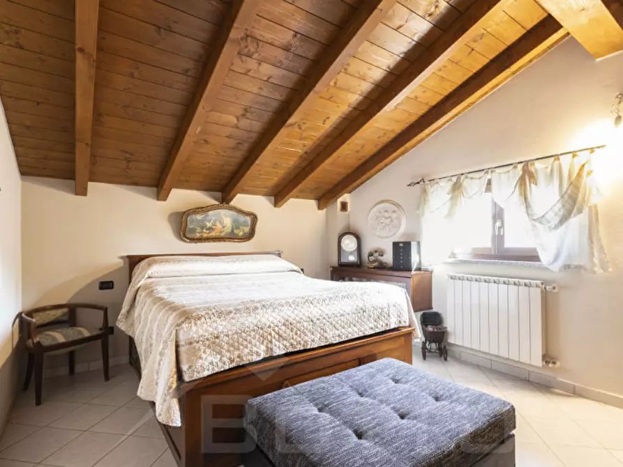 Immagine 8 di Villetta a schiera in vendita  in Via Agostino Luogo 15 a Divignano