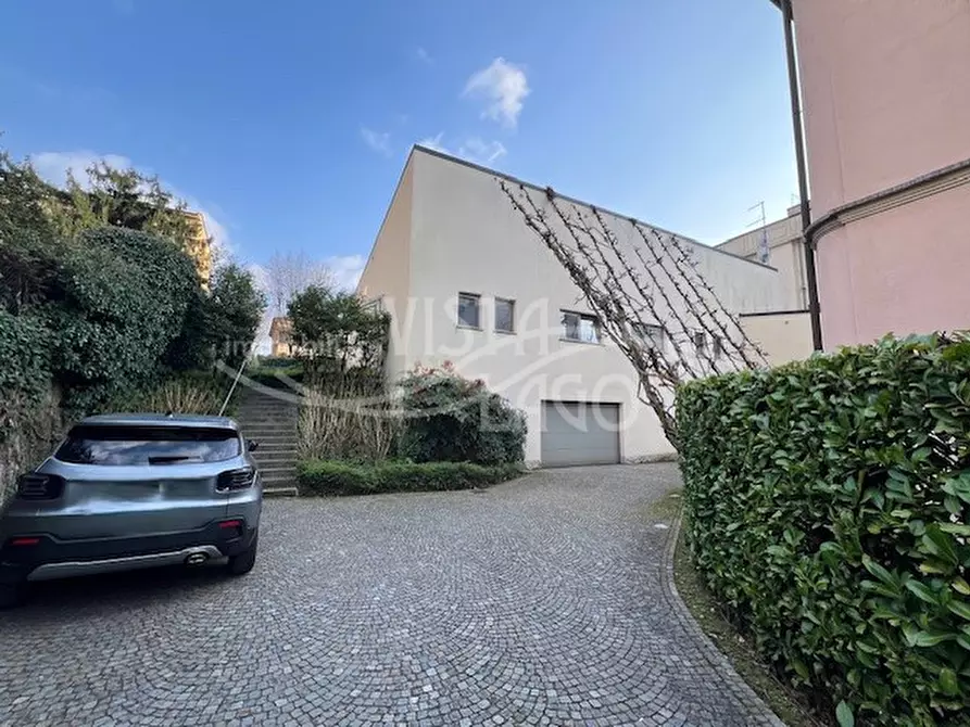 Immagine 10 di Appartamento in affitto  in Via Martino Anzi 34 a Como