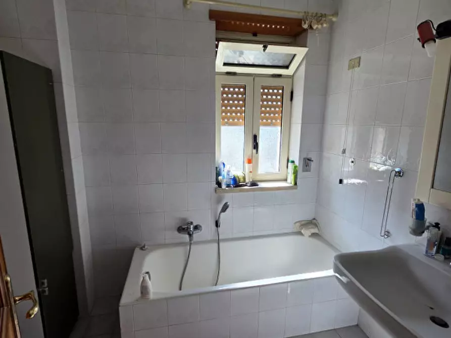 Immagine 12 di Appartamento in vendita  in via bari 12 a Lecce