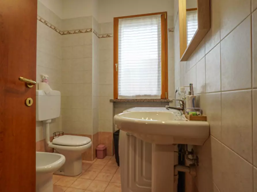 Immagine 8 di Appartamento in vendita  a Colognola Ai Colli