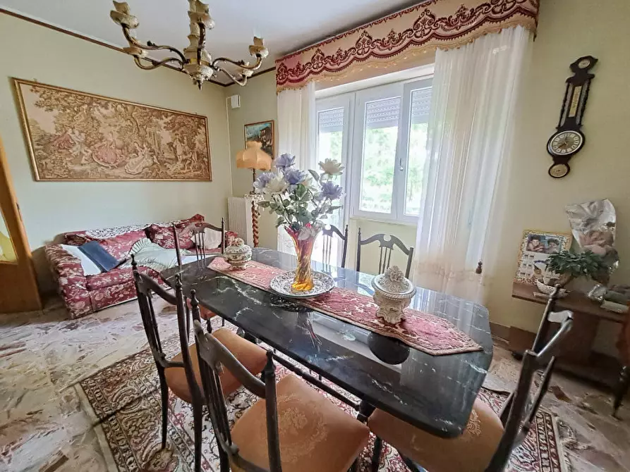 Immagine 1 di Appartamento in vendita  a Tuoro Sul Trasimeno