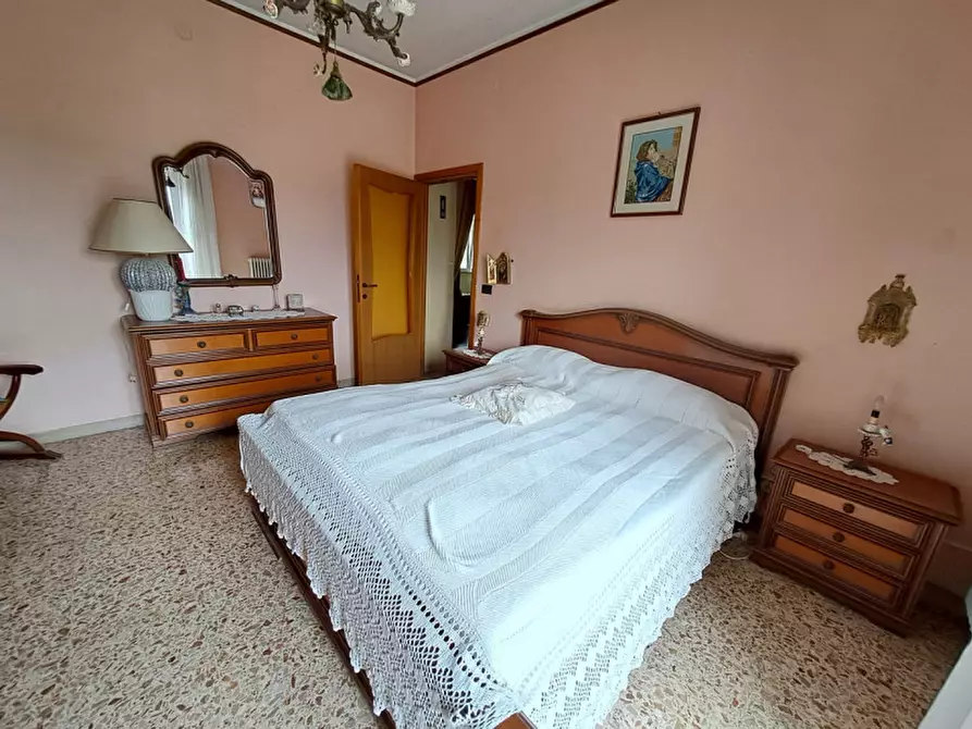 Immagine 6 di Appartamento in vendita  a Tuoro Sul Trasimeno