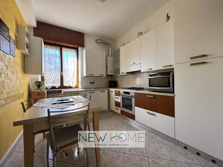 Immagine 5 di Appartamento in vendita  in Via Galeazzo Florimonte 12 a Verona