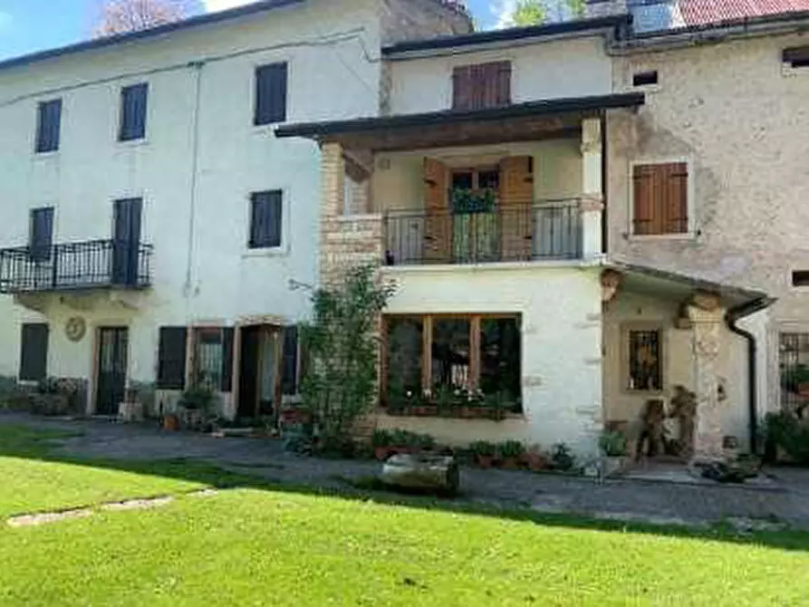 Immagine 3 di Villetta a schiera in vendita  in Contrada Cenise di Sotto a Bosco Chiesanuova