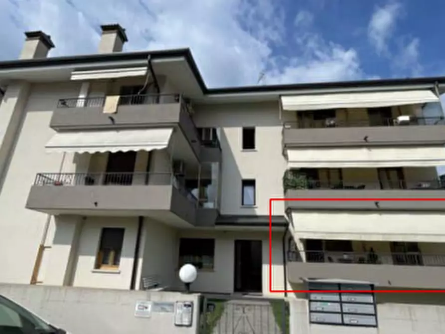 Immagine 1 di Appartamento in vendita  in Via Antonio Canova, 11 a Carbonera