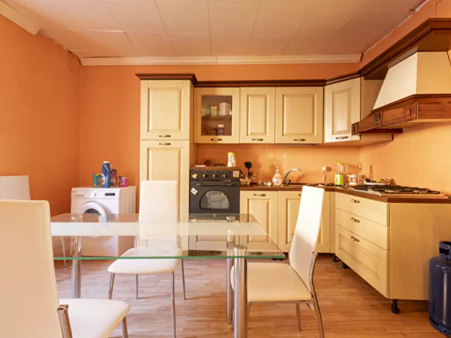 Immagine 2 di Appartamento in vendita  in via ottone 88 a Borgosesia