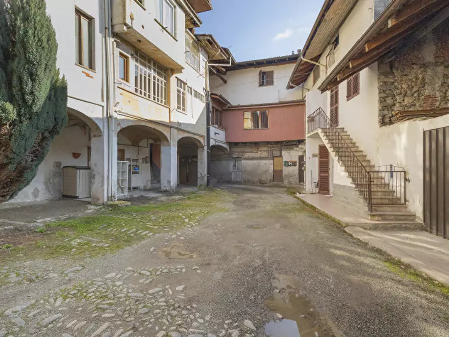 Immagine 11 di Appartamento in vendita  in via ottone 88 a Borgosesia