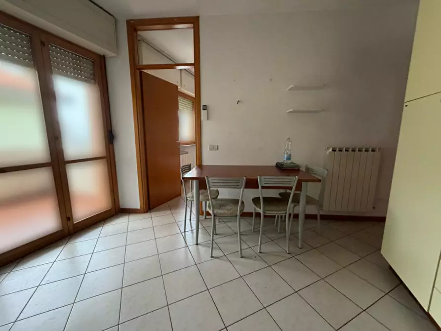 Immagine 6 di Appartamento in vendita  a Senigallia