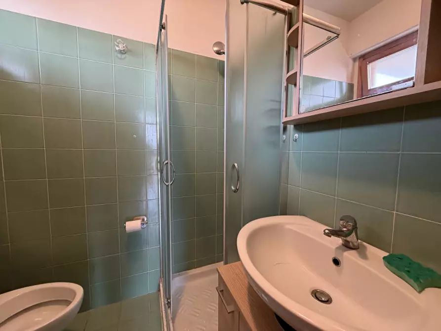 Immagine 16 di Appartamento in vendita  a Senigallia