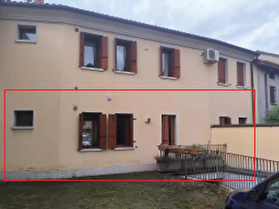 Immagine 4 di Appartamento in vendita  in Via Castello, 39 a Sernaglia Della Battaglia