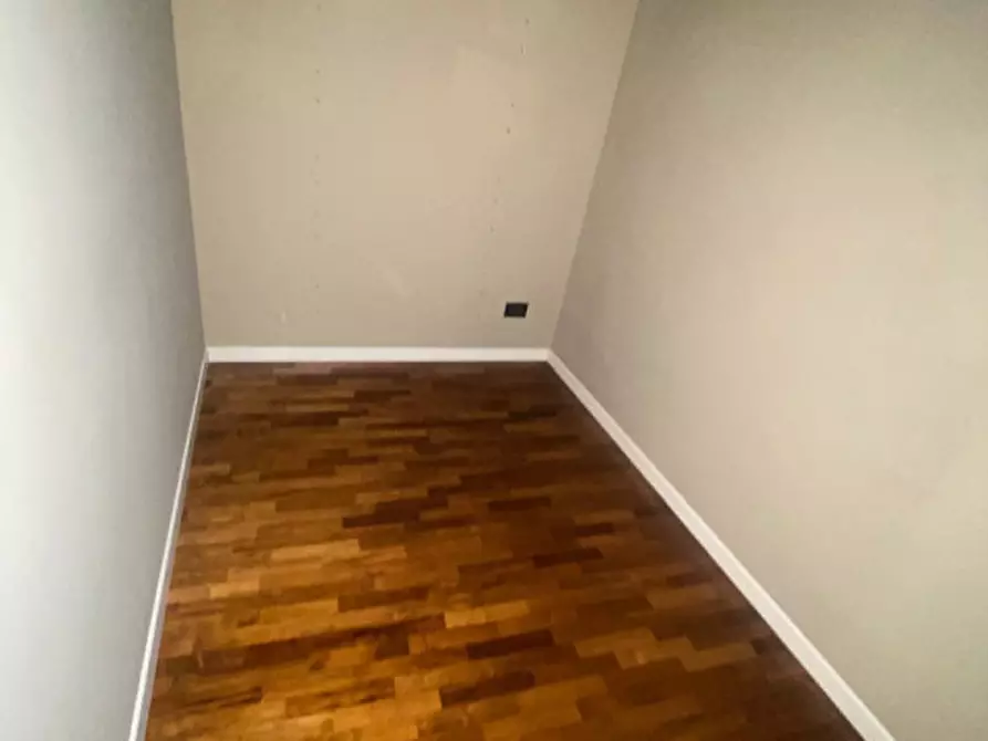 Immagine 8 di Villetta a schiera in vendita  in Via Manzoni 18 a Zanè