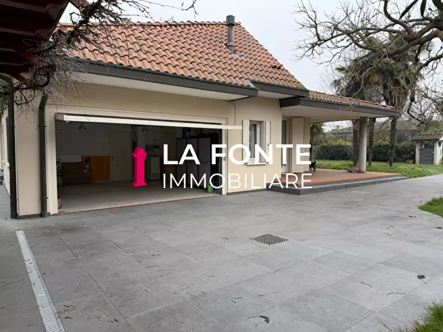 Immagine 39 di Villa in vendita  in Via Col di Lana a Vigonza