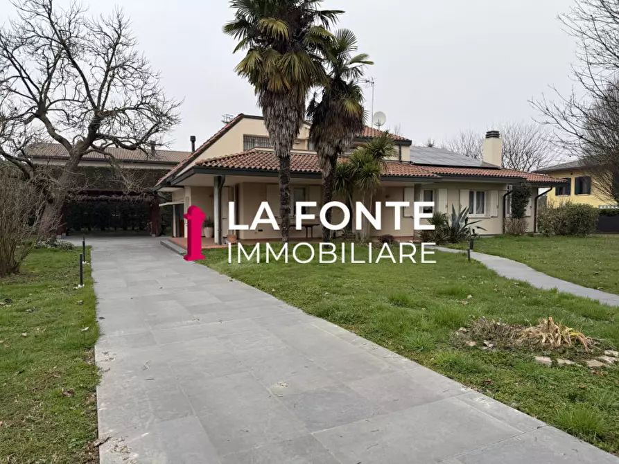 Immagine 40 di Villa in vendita  in Via Col di Lana a Vigonza