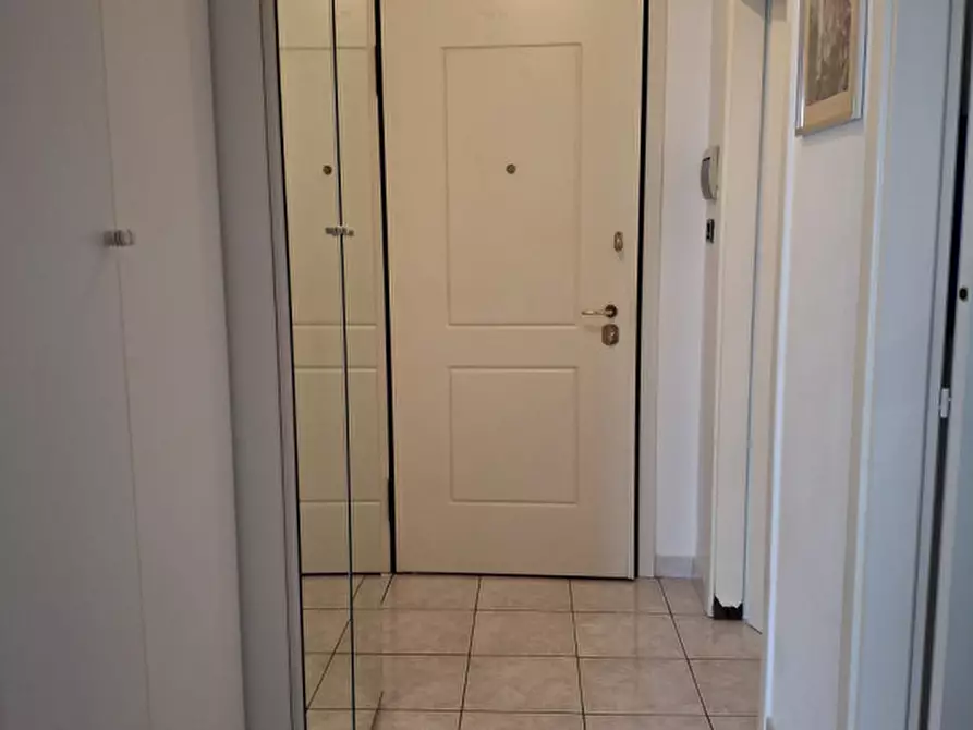 Immagine 7 di Appartamento in vendita  in via Ossana a Trento