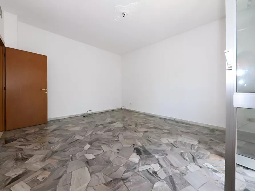 Immagine 11 di Appartamento in vendita  in Via Don Milani 3 a Nova Milanese