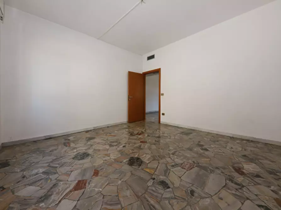 Immagine 12 di Appartamento in vendita  in Via Don Milani 3 a Nova Milanese
