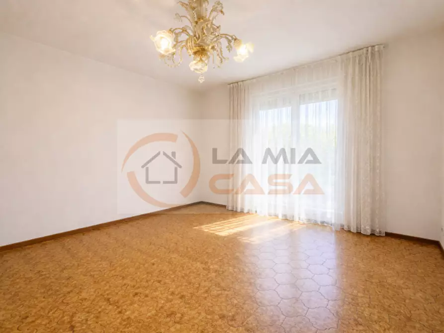 Immagine 7 di Casa indipendente in vendita  in Via Romea a Brugine