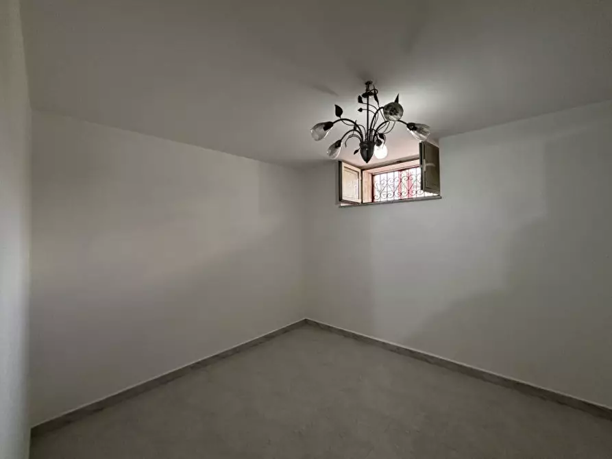 Immagine 2 di Appartamento in affitto  in Via Santa Maria la Bruna n. 42 a Torre Del Greco