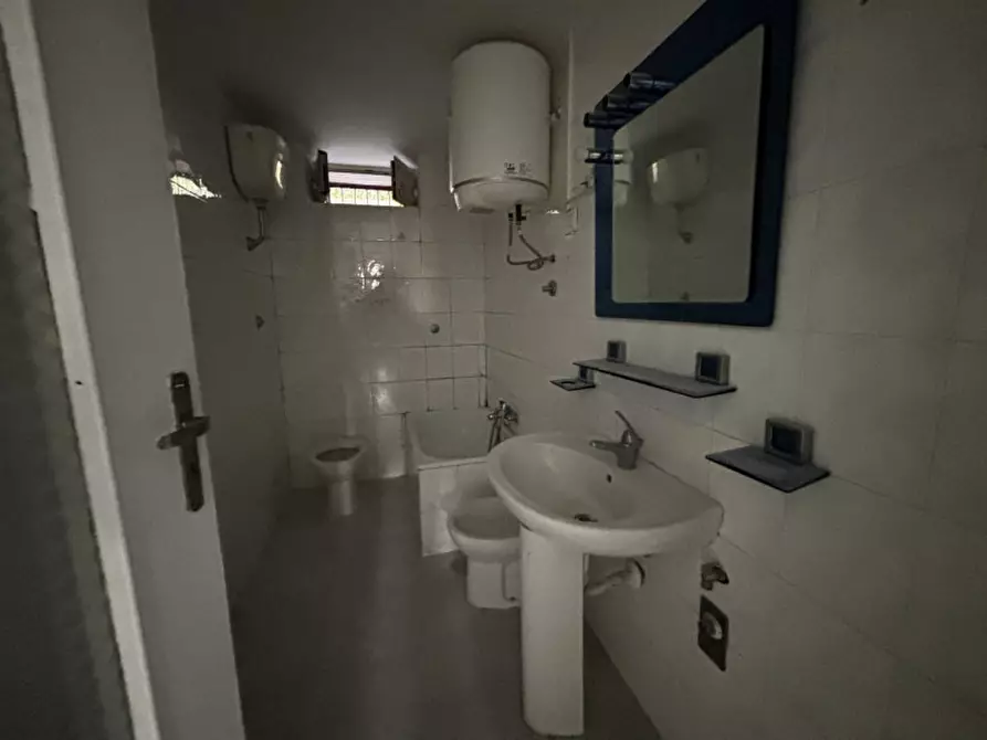 Immagine 7 di Appartamento in affitto  in Via Santa Maria la Bruna n. 42 a Torre Del Greco