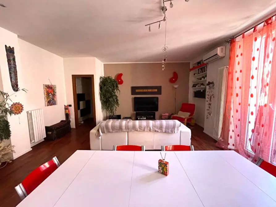 Immagine 6 di Appartamento in vendita  in Via Giulio Uberti 5 a Milano