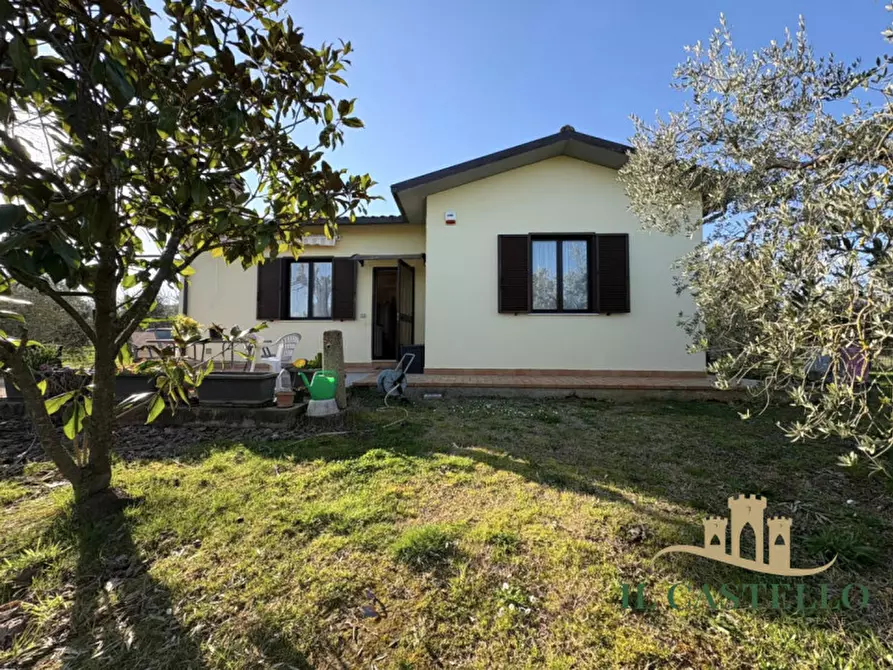 Immagine 3 di Casa indipendente in vendita  in Via Vitellino a Castiglione Del Lago