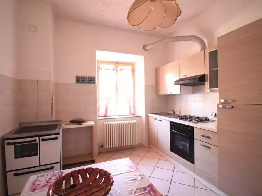 Immagine 4 di Appartamento in vendita  in Via Piave a Tione Di Trento