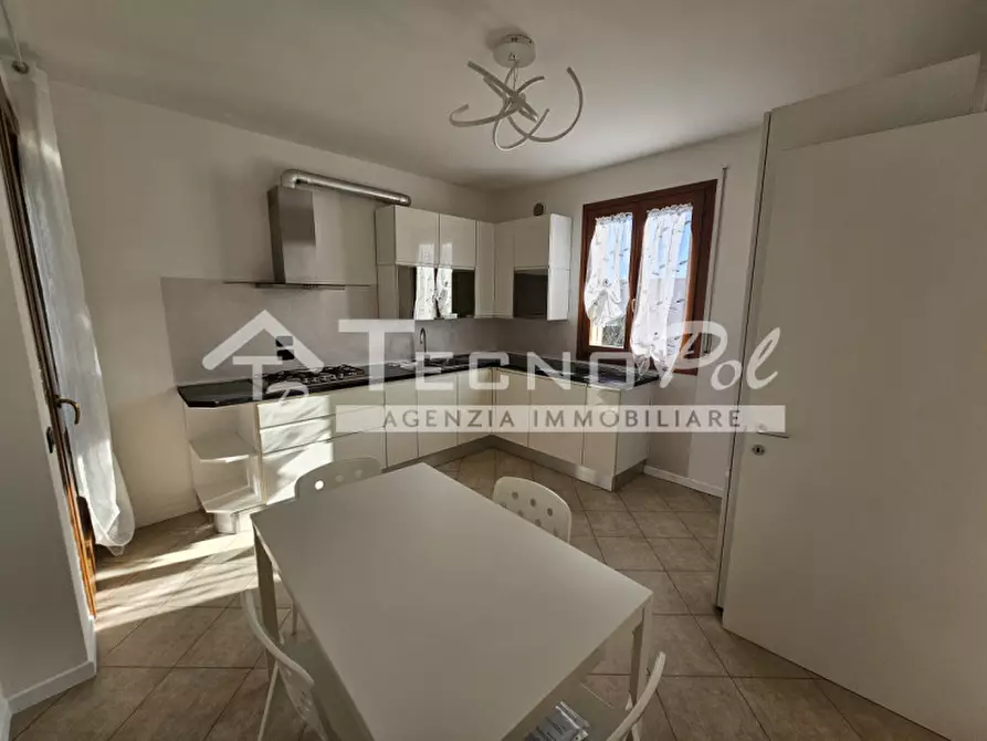 Immagine 1 di Appartamento in vendita  a Brugine